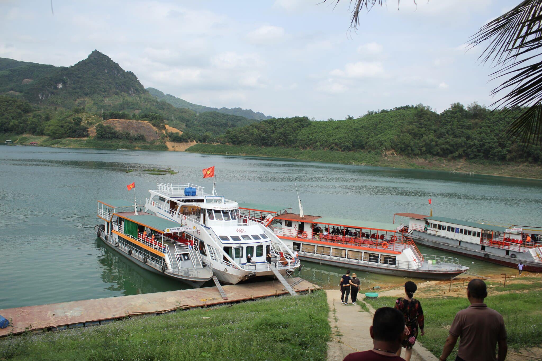 Sun Legend Boats